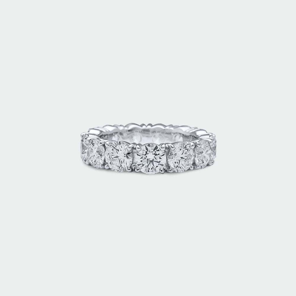 Diamond eternity ring | SUEN